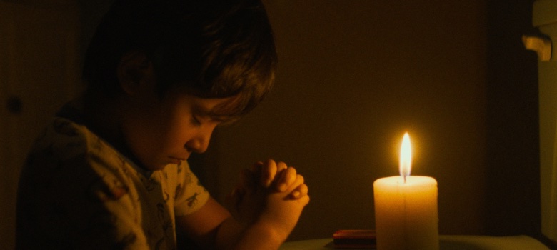 El diablo fuma&hellip;: Las flores crecen hasta a trav&eacute;s del pavimento