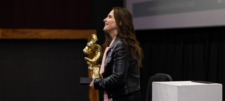 Juliette Binoche: el arte abre nuestros corazones