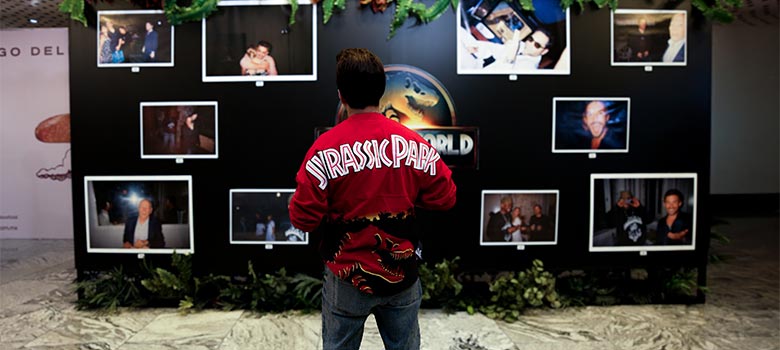 Exhiben fotografías tomadas por elenco de Jurassic World Renace